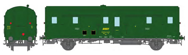 REE Modeles VB-344 - French SNCF DEV 52 Luggage Van 301 green, modern lantern holders, 3 headlights, South-West SNCF Era